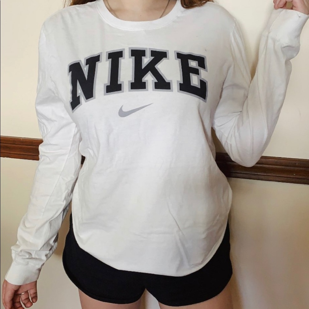 SOLD ON CURTSY